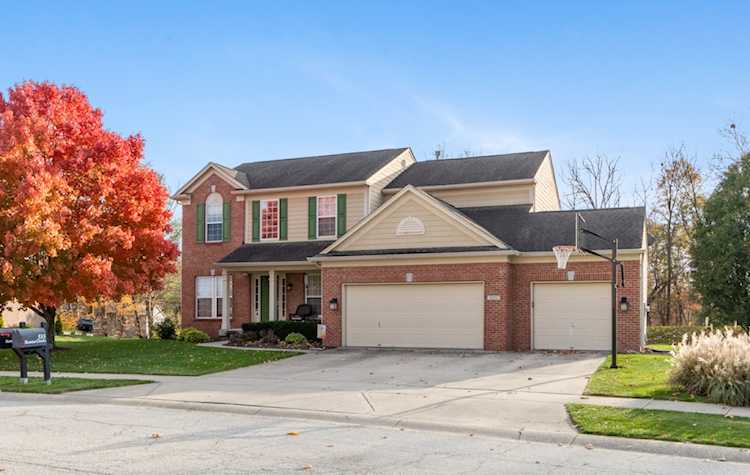 533 Raven Circle Brownsburg, IN 46112