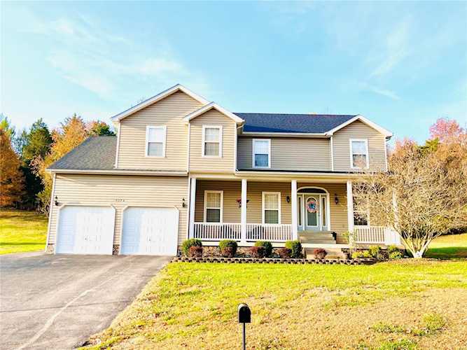 5174 King St Imperial, MO 63052