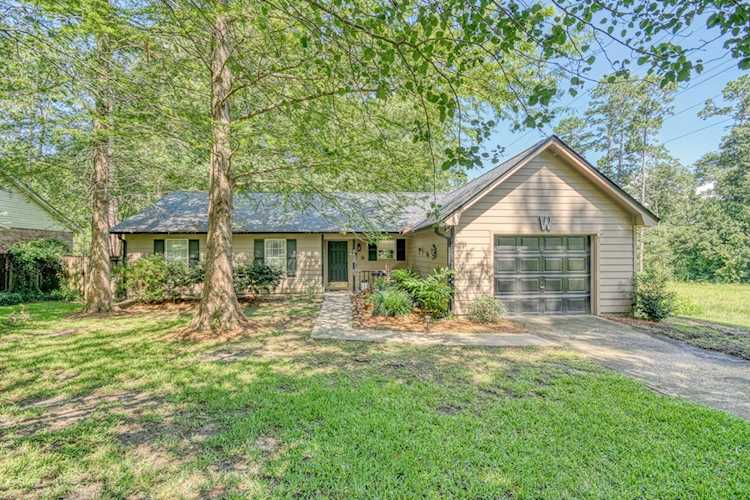 8320 Thornridge Ln Tallahassee, FL 32312