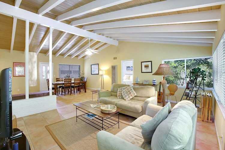 217 Kings Lynn Delray Beach, FL 33444