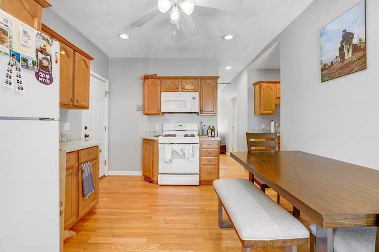 38 North Bennet St #3 Boston, MA 02113
