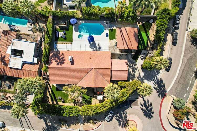 327 E Via Altamira Palm Springs, CA 92262