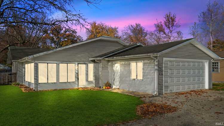 1708 Chestnut Street Winona Lake, IN 46590