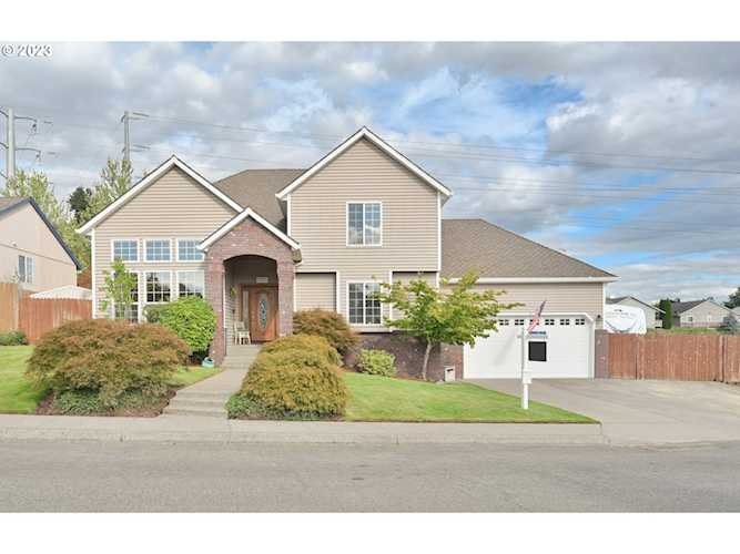 13232 SE 140th AVE Happy Valley, OR 97086