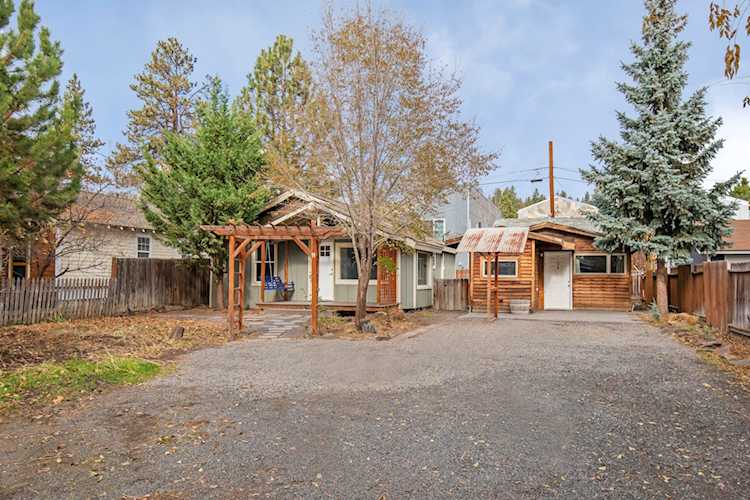 1224 NW Milwaukee Ave Bend, OR 97703