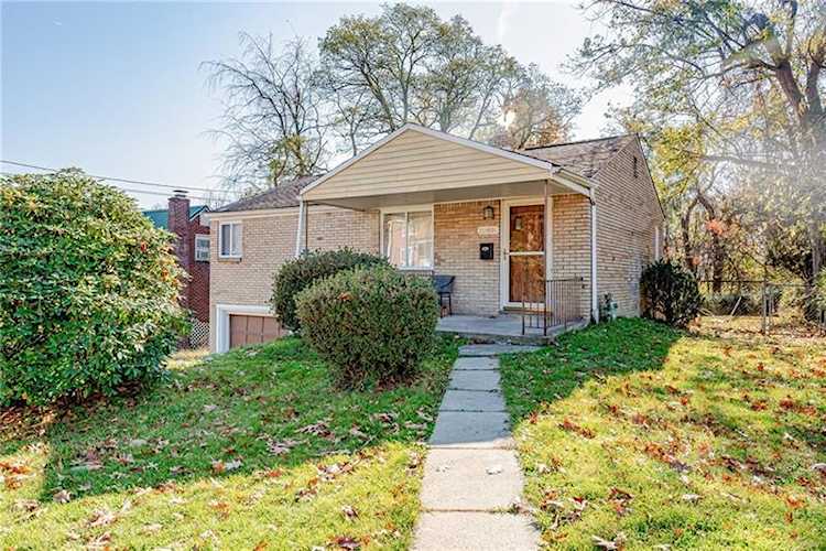 10400 Lindberg Ave Pittsburgh, PA 15235