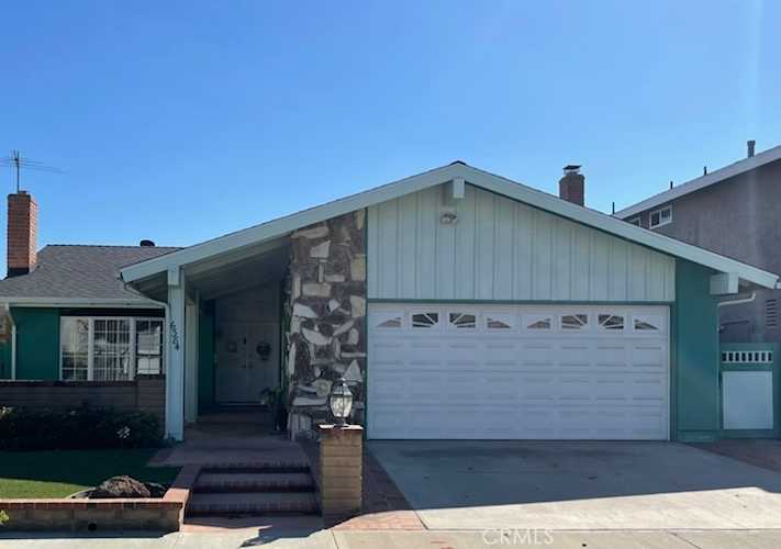 6384 Anguilla Ave Cypress, CA 90630