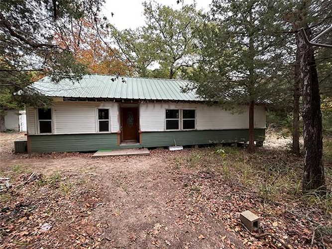 360 CR 540 Fairfield, TX 75840