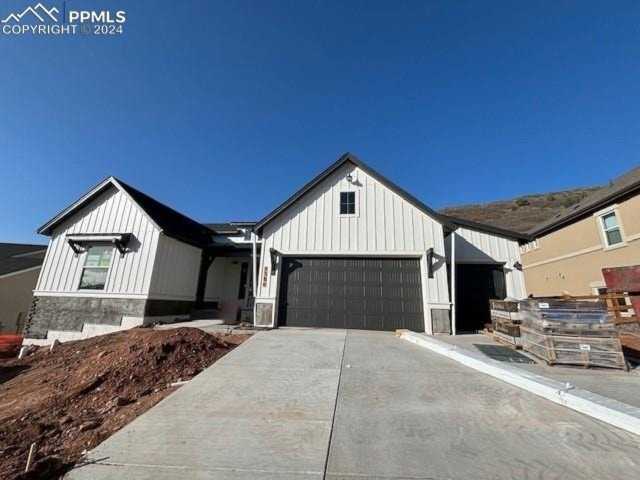 5366 Mesa Top Drive Monument, CO 80132