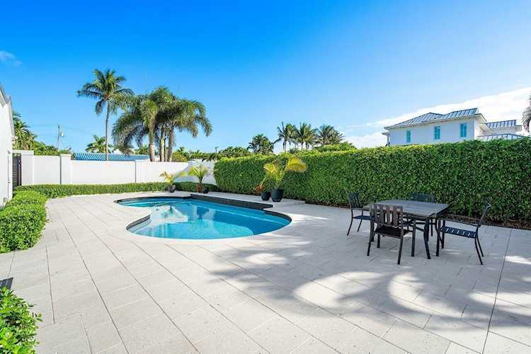 1108 Miramar Drive Delray Beach, FL 33483