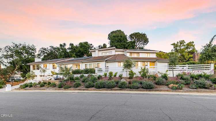 31574 Foxfield Dr Westlake Village, CA 91361