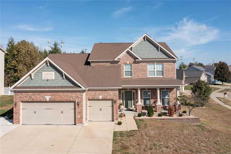 2118 7 Trails Dr Arnold, MO 63010