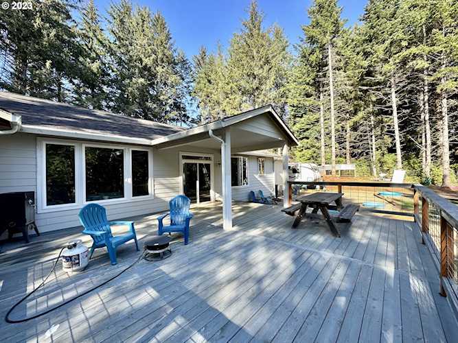 95748 Cape Ferrelo RD Brookings, OR 97415