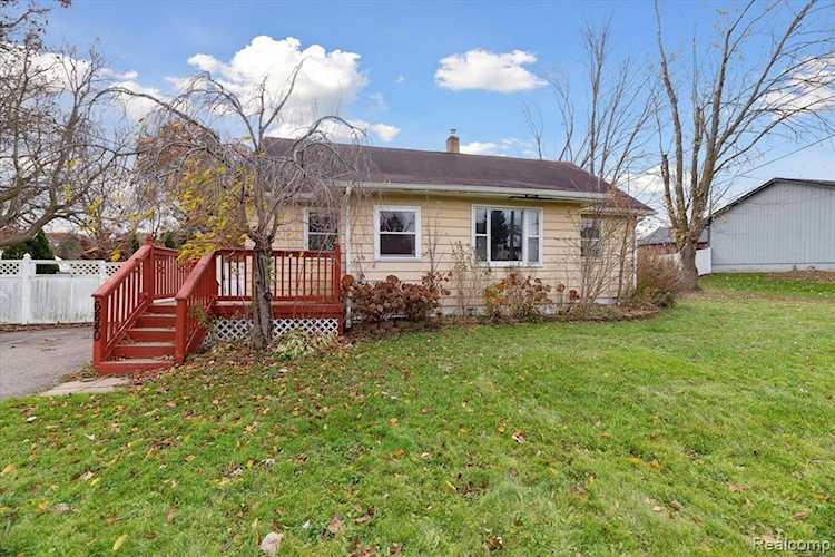 6840 West Rd Washington, MI 48094