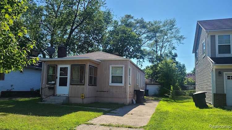 16817 Stahelin Ave Detroit, MI 48219