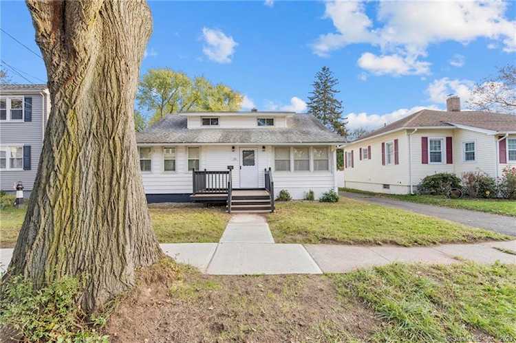 15 Arden St New Haven, CT 06512