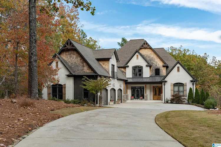 320 Oak Mountain Crest Way Pelham, AL 35124