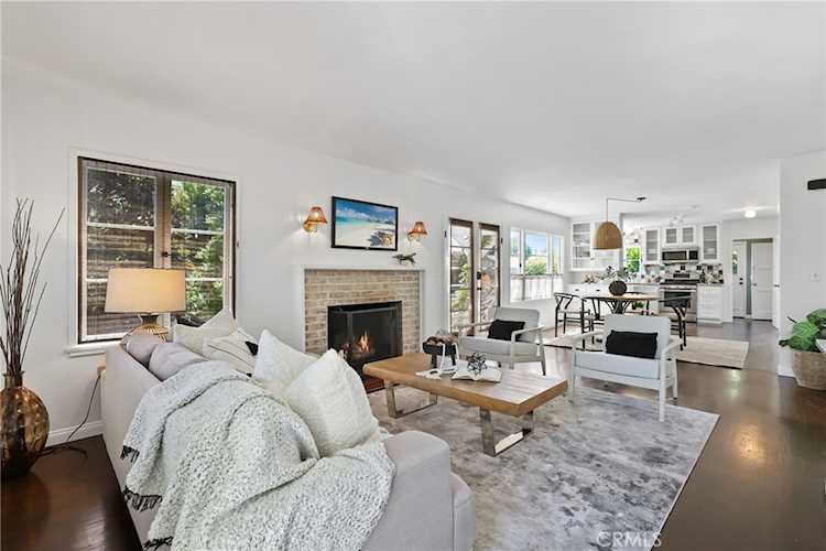 400 Poplar St Laguna Beach, CA 92651