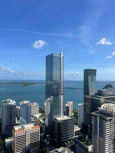 60 SW 13th St #5214 Miami, FL 33130