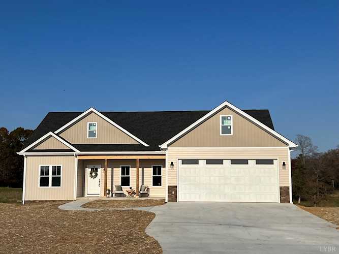 2205 Bellevue Rd Forest, VA 24551