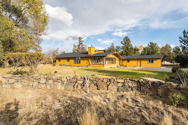 64850 Glacier View Dr Bend, OR 97703