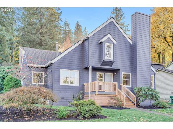 5 Pheasant Run Lake Oswego, OR 97035
