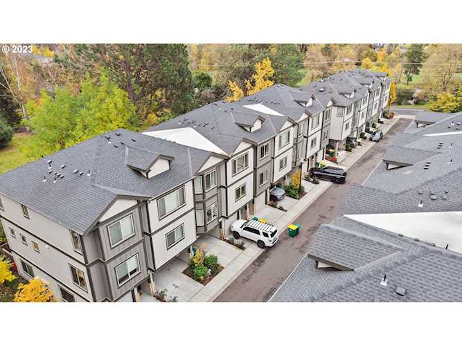 10408 SW Akilean TER Portland, OR 97223