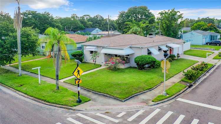 3054 9th Ave N St. Petersburg, FL 33713
