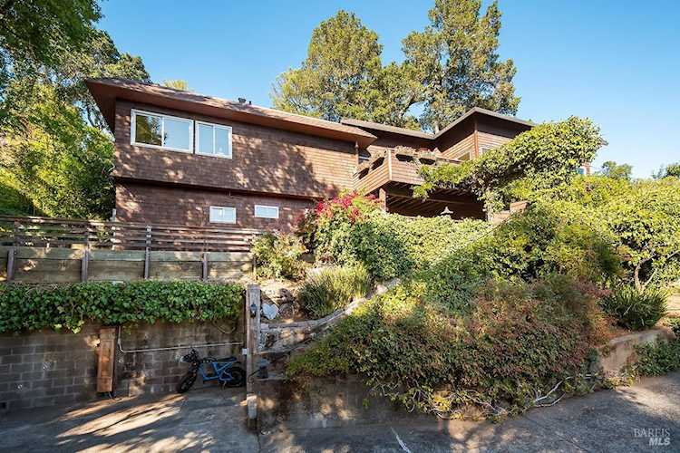 378 Scenic Road Fairfax, CA 94930