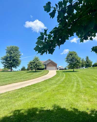 1529 Normans Camp Rd Harrodsburg, KY 40330