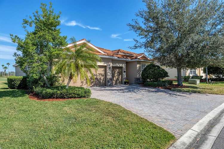 8512 River Preserve Dr Bradenton, FL 34212