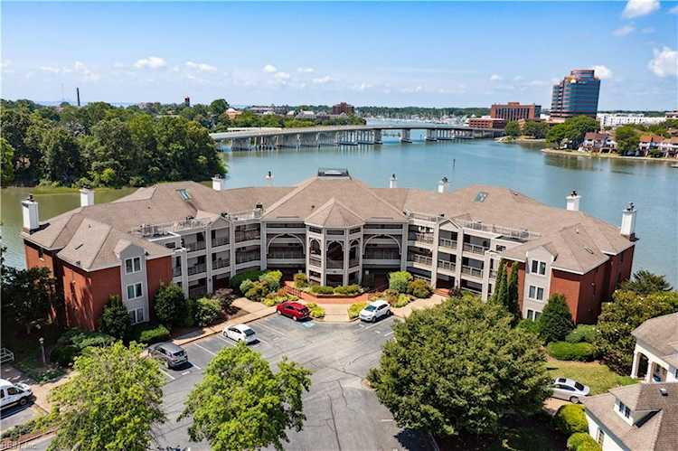 30 Brough Ln #308 Hampton, VA 23669