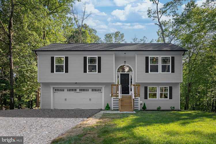 6443 Brokenburg Rd Spotsylvania, VA 22551