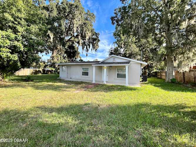 839 Julia Street Daytona Beach, FL 32114