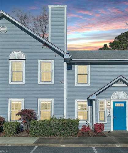 4820 Station House Ln Virginia Beach, VA 23455
