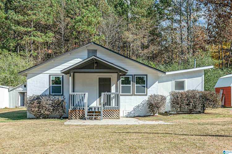 621 Mountain Crest Drive Chelsea, AL 35043