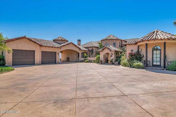 2701 Vista Arroyo Dr Camarillo, CA 93012