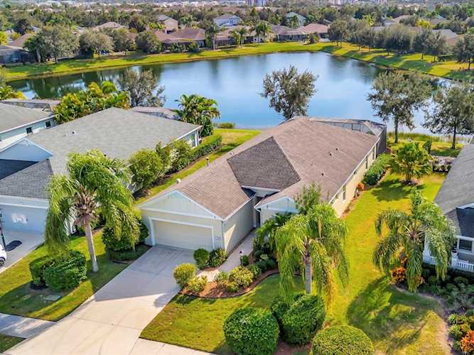 4914 Mission Park Ln Lakewood Ranch, FL 34211