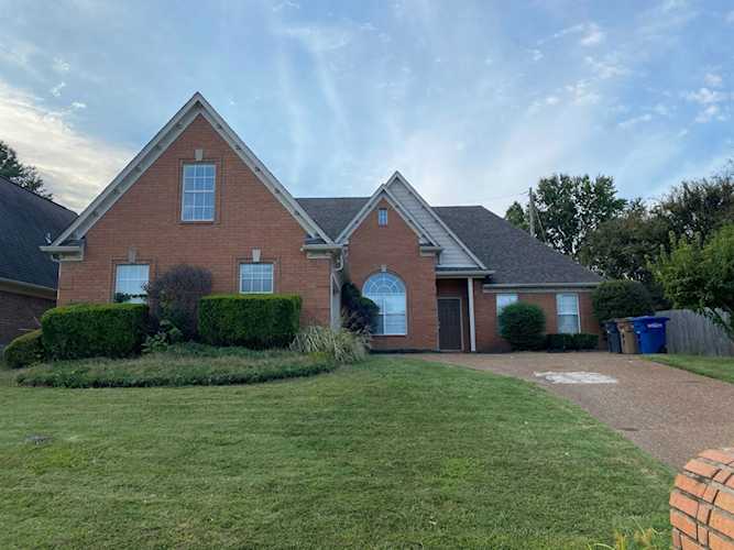 9728 Kingsridge Dr Lakeland, TN 38002