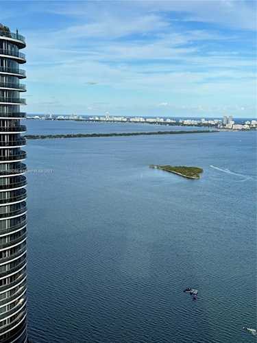 1750 N Bayshore Dr #5211 Miami, FL 33132