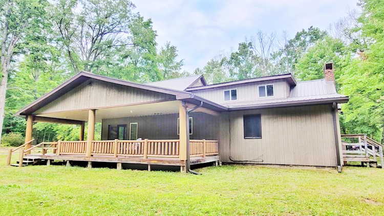 3467 N Walnut Ave White Cloud, MI 49349