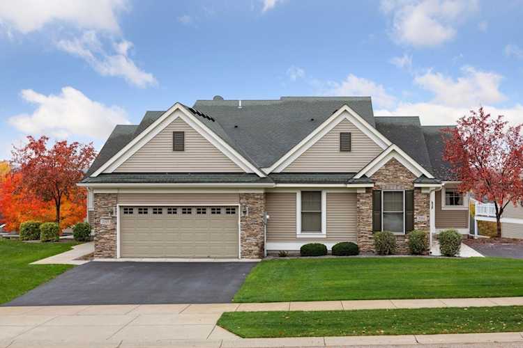 7093 Waterstone Lane Woodbury, MN 55125