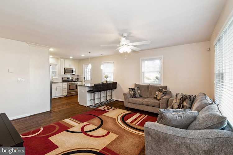 415 Irene Dr Glen Burnie, MD 21061