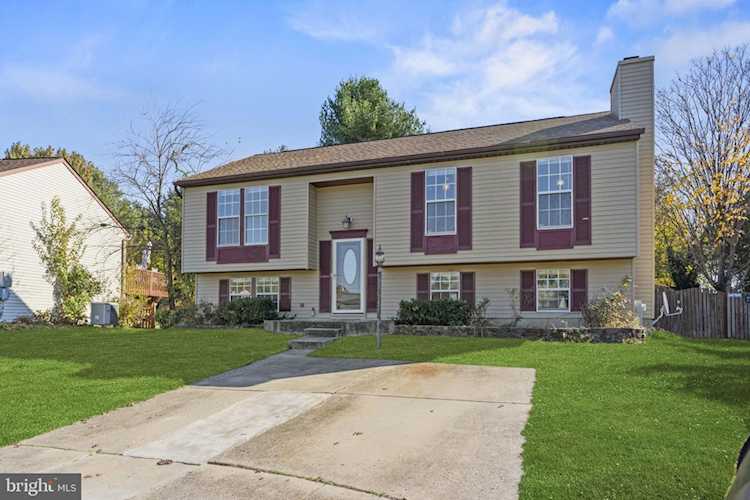 703 Rainbow Ct Edgewood, MD 21040