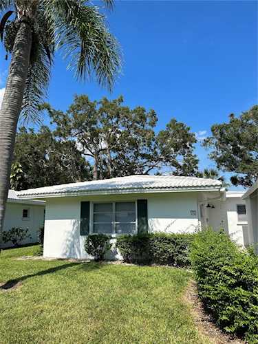 3845 Schwalbe Dr #130 Sarasota, FL 34235