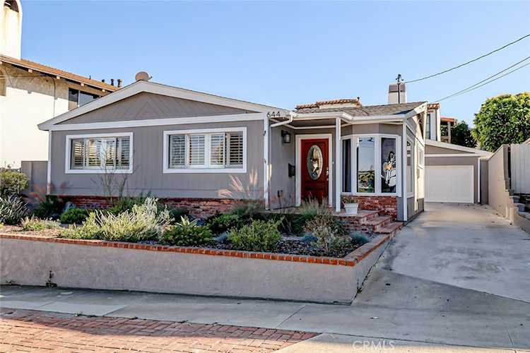 644 14th St Manhattan Beach, CA 90266