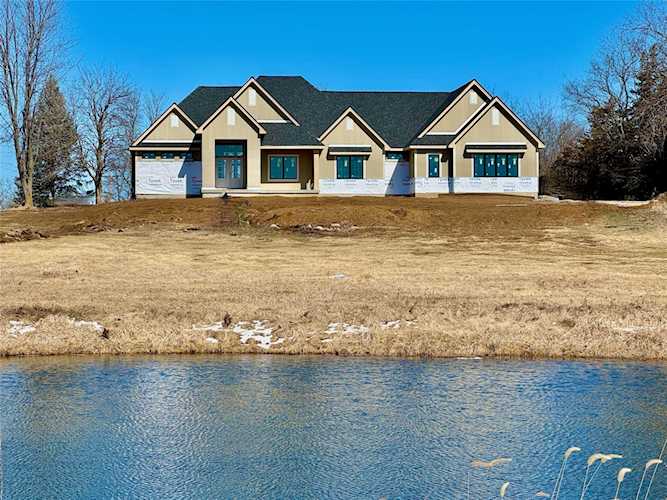 6267 Fairway Trl Norwalk, IA 50211