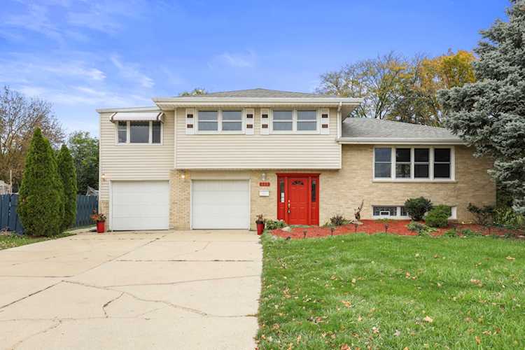 505 E Roosevelt Rd Wheaton, IL 60187
