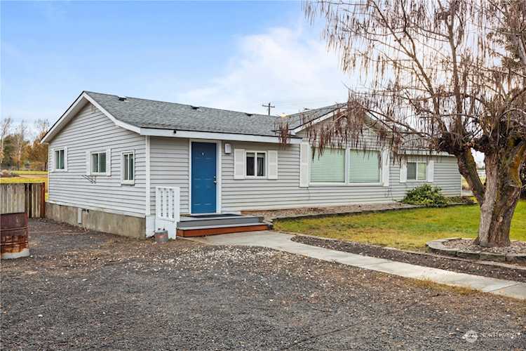 7503 Rainier Rd NE Moses Lake, WA 98837