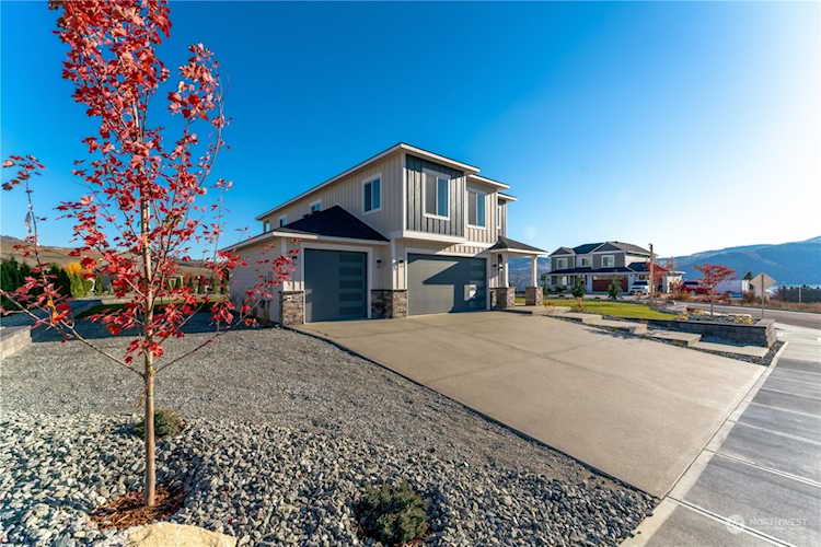 12 Abe Ln Manson, WA 98831